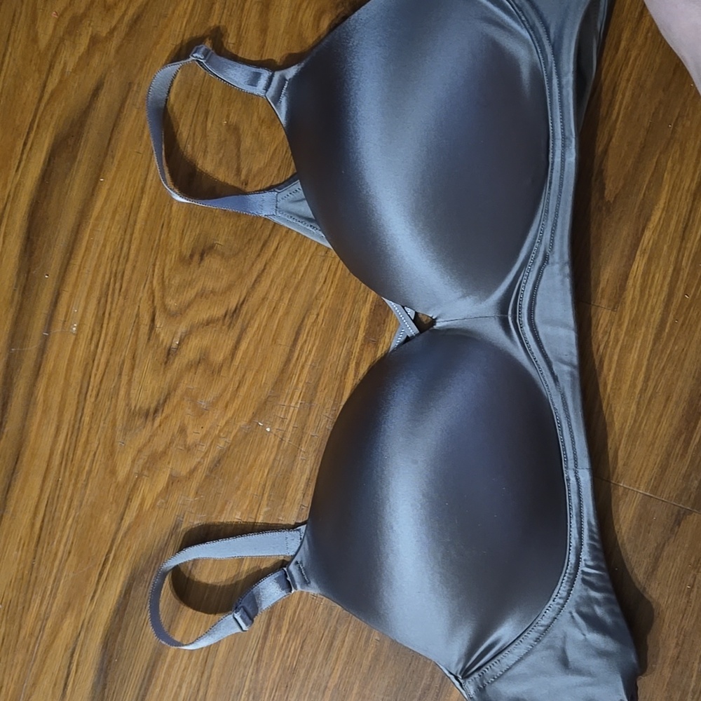 Sliver Wire Free Push Up Size 42c